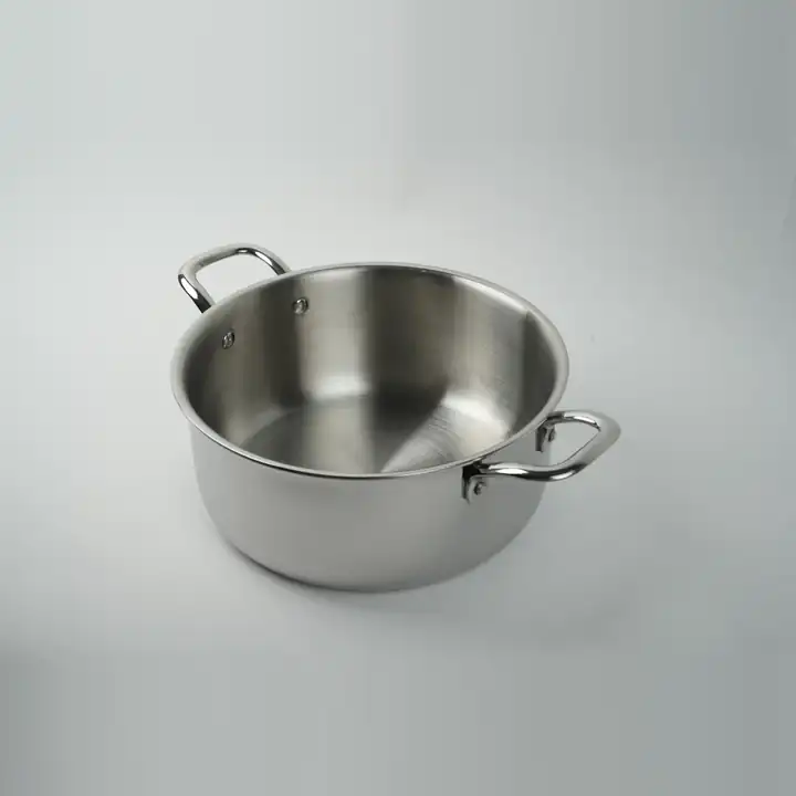 Chefle Triply Saucepot interior view